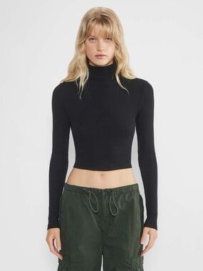 Aritzia Tna HomeStretch Waist Turtleneck Black - Size XS